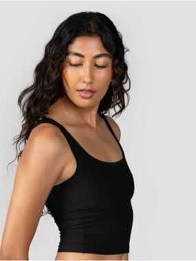 Huha sporty Black Scoop Neck Tank Top - Women's Top EUC size medium
